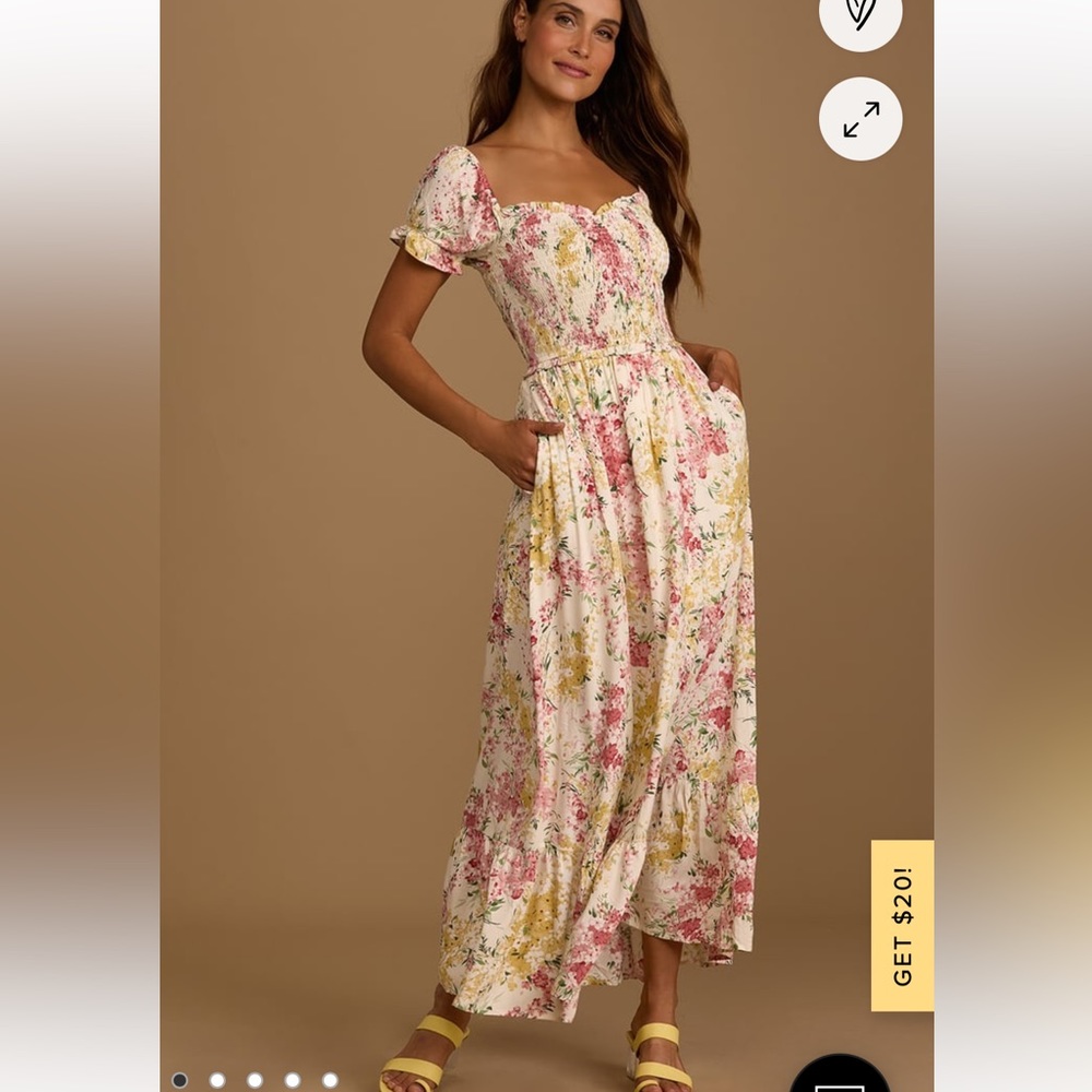 Lulu’s Cream Floral Maxi Dress - size S